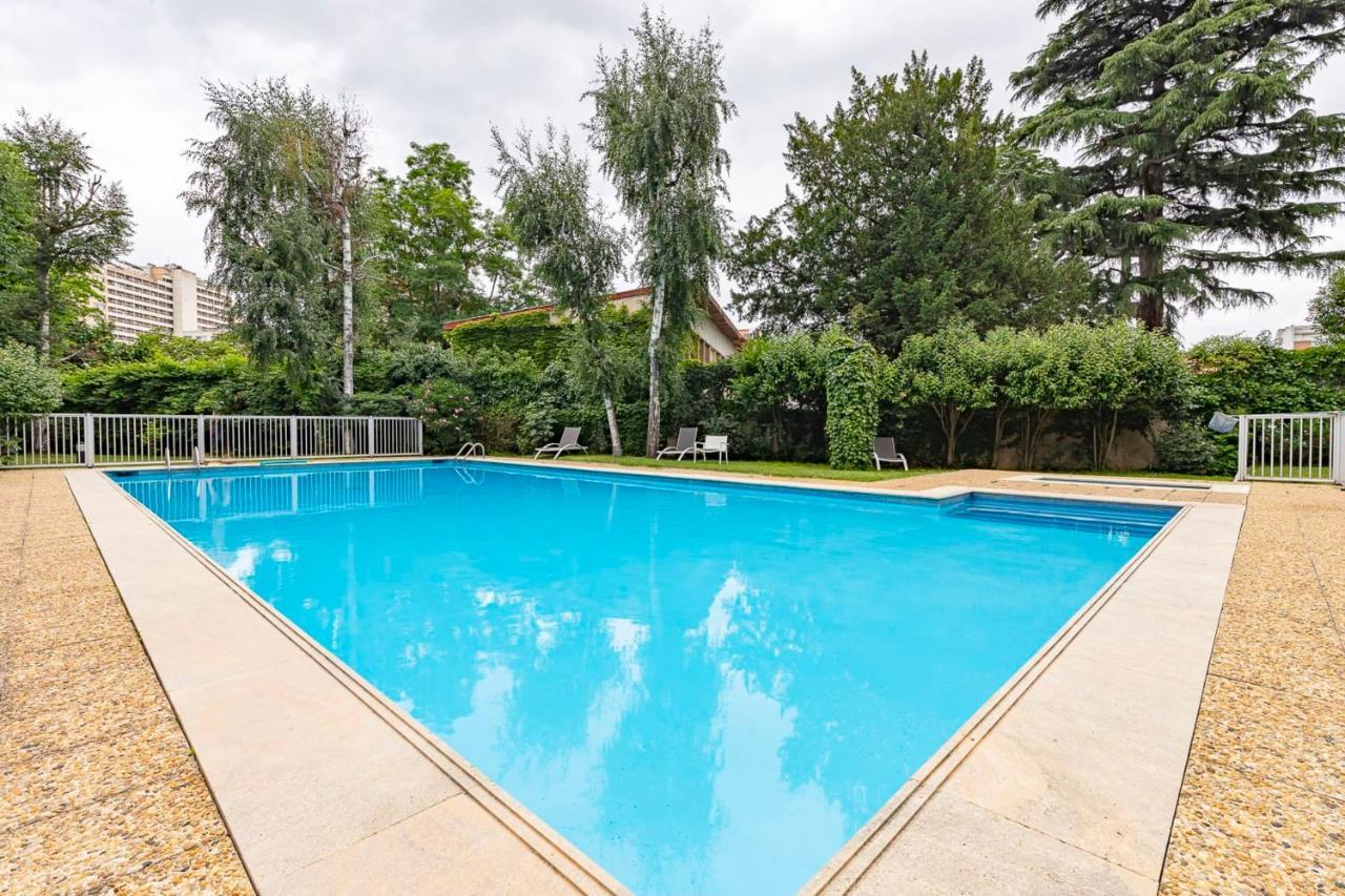 Appartement With Swimming Pool - Near Park